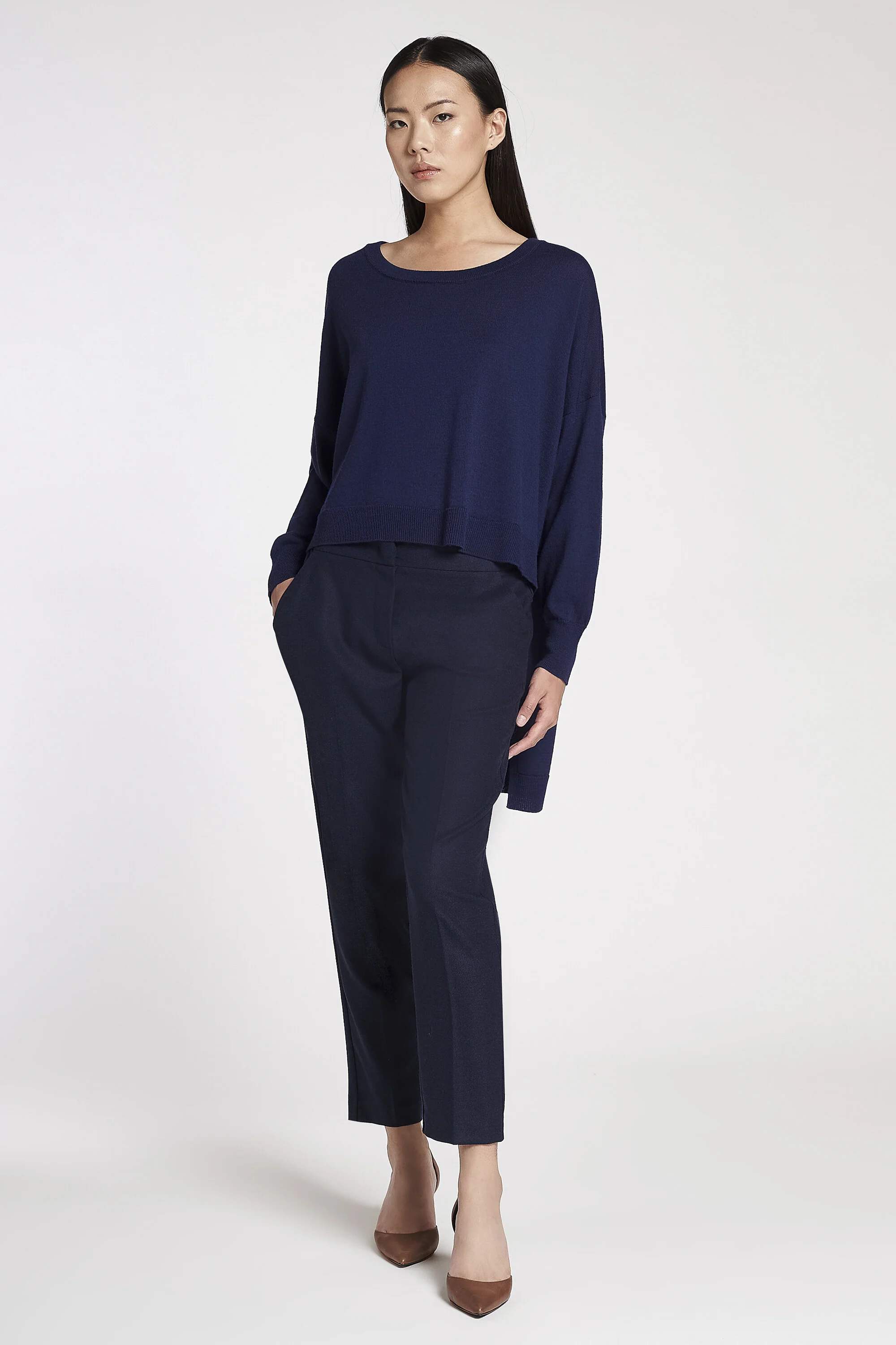 MAGLIA ASIMMETRICA IN LANA MERINOS - Image 3